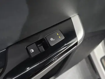 2024 Kia EV6 с пробегом 67 920 км