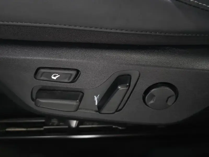 2024 Kia EV6 с пробегом 67 920 км