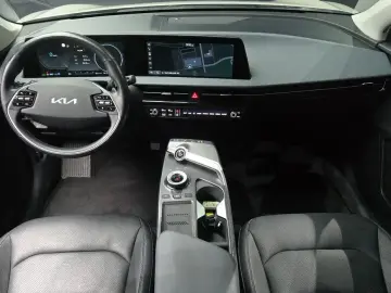 2023 Kia EV6 с пробегом 18 475 км