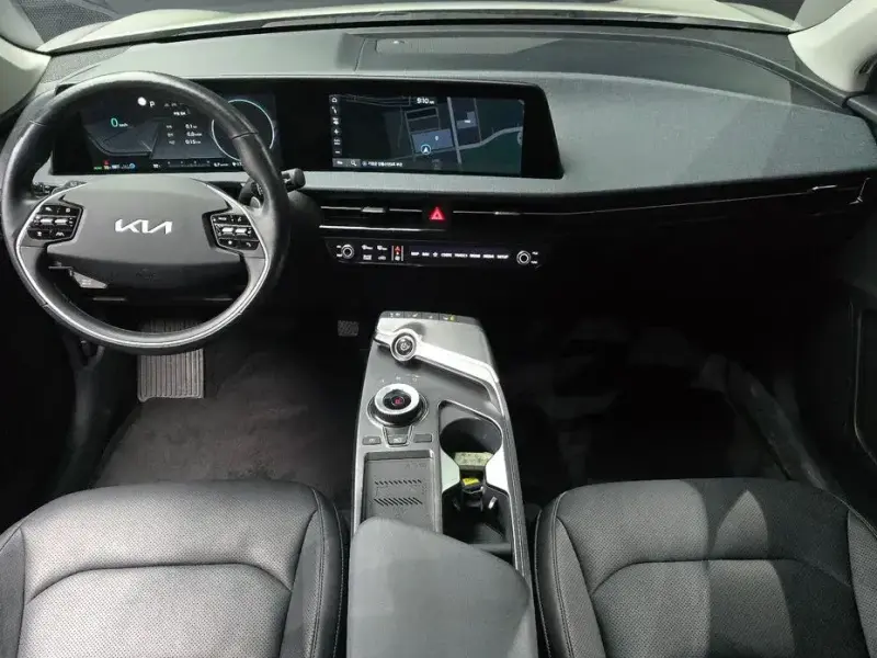 2023 Kia EV6 с пробегом 18 475 км