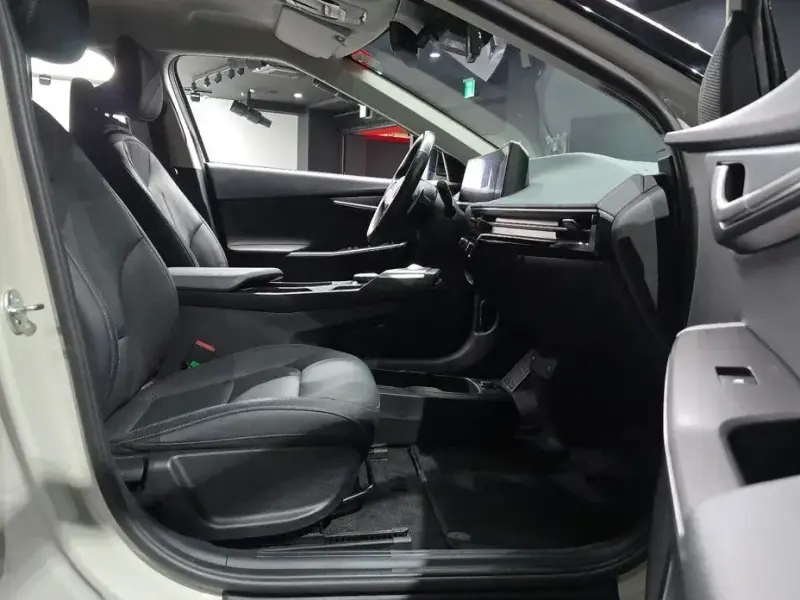 2023 Kia EV6 с пробегом 18 475 км