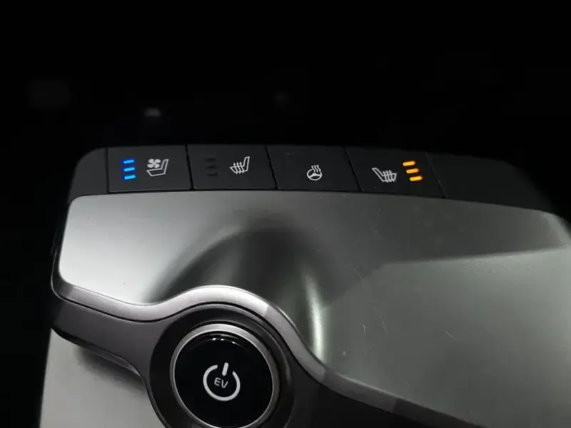 2023 Kia EV6 с пробегом 18 475 км