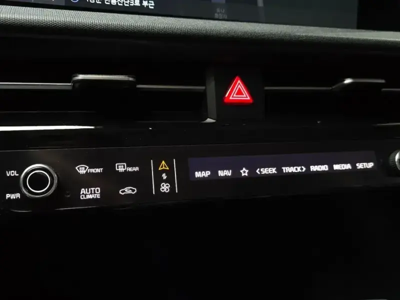 2023 Kia EV6 с пробегом 18 475 км