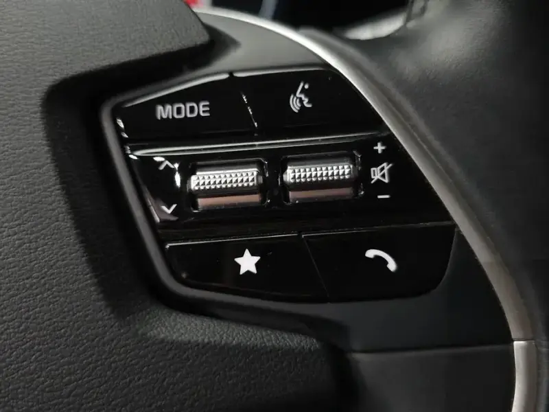 2023 Kia EV6 с пробегом 18 475 км