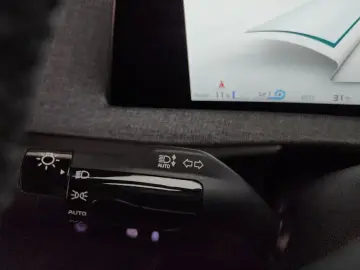 2023 Kia EV6 с пробегом 57 282 км