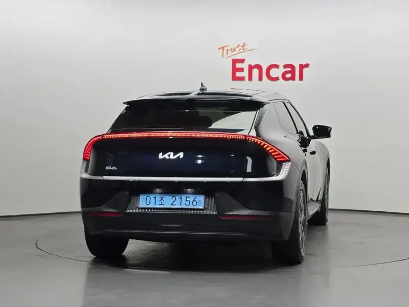 2022 Kia EV6 с пробегом 51 794 км
