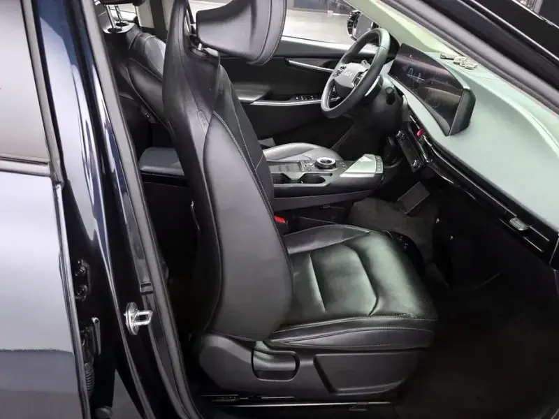 2022 Kia EV6 с пробегом 51 794 км