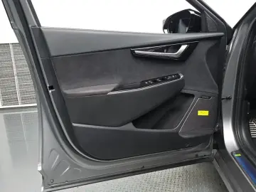2022 Kia EV6 с пробегом 30 249 км