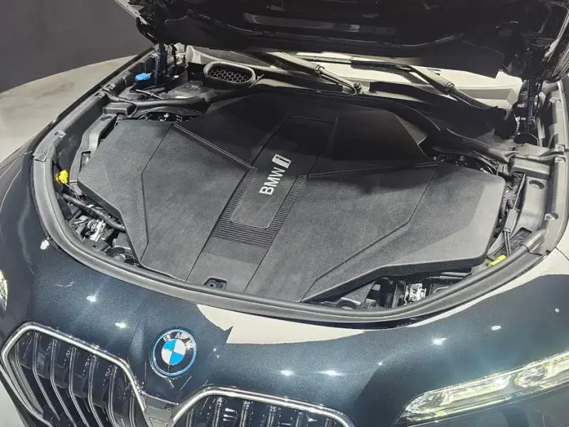 2023 BMW i7 с пробегом 22 823 км