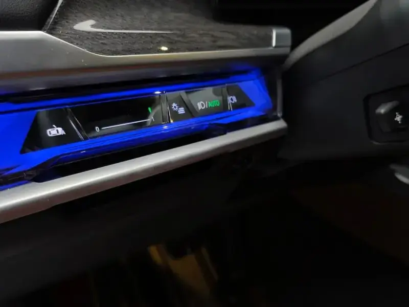 2023 BMW i7 с пробегом 22 823 км