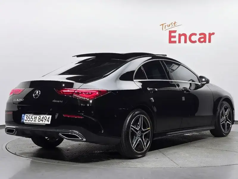 2021 Mercedes-Benz CLA с пробегом 61 997 км