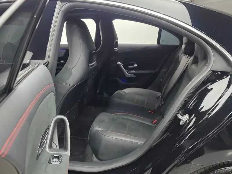 2021 Mercedes-Benz CLA с пробегом 61 997 км