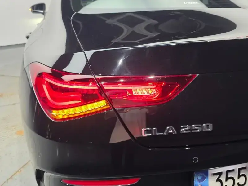 2021 Mercedes-Benz CLA с пробегом 61 997 км