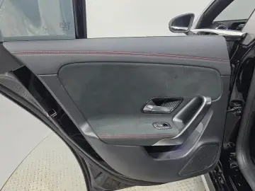 2021 Mercedes-Benz CLA с пробегом 61 997 км