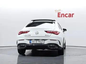 2022 Mercedes-Benz CLA с пробегом 7 528 км