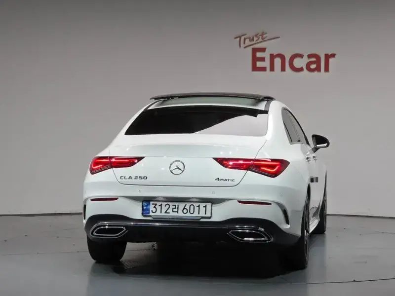 2023 Mercedes-Benz CLA с пробегом 27 928 км