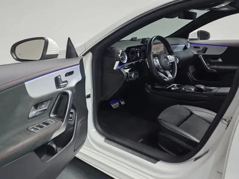 2023 Mercedes-Benz CLA с пробегом 27 928 км
