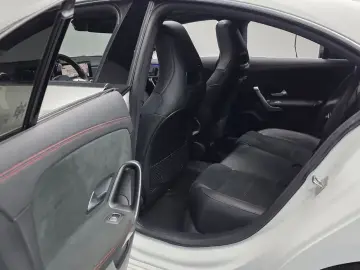 2023 Mercedes-Benz CLA с пробегом 27 928 км