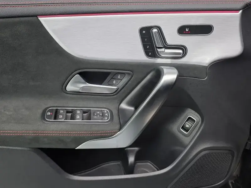 2020 Mercedes-Benz CLA с пробегом 66 808 км