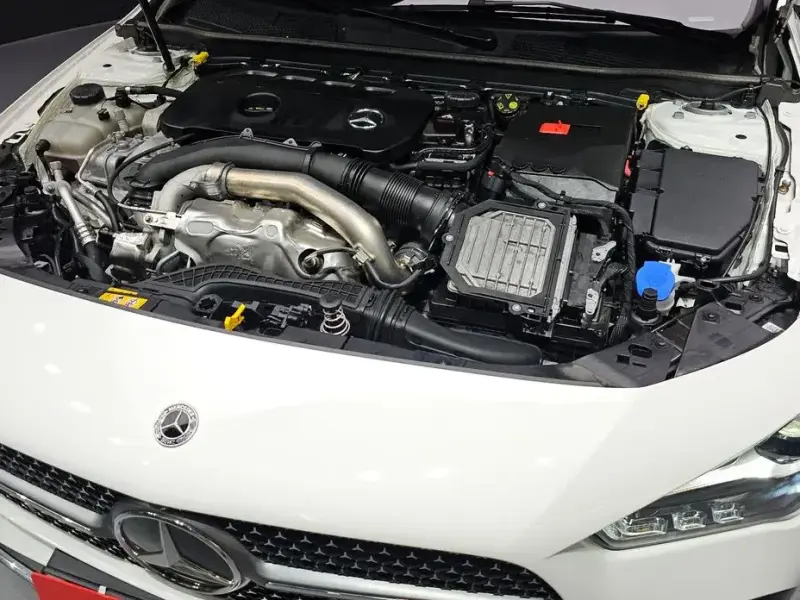 2024 Mercedes-Benz CLA с пробегом 9 830 км