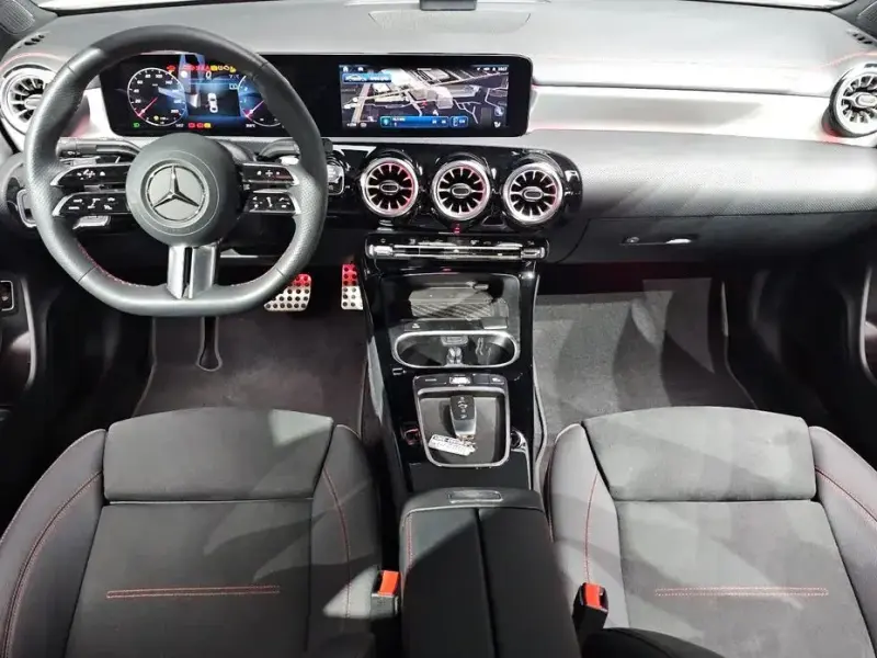 2024 Mercedes-Benz CLA с пробегом 9 830 км