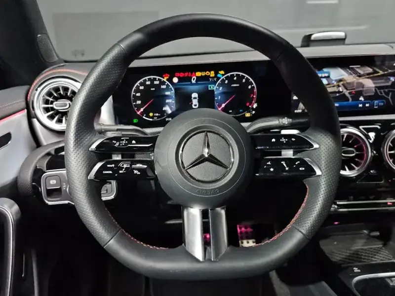 2024 Mercedes-Benz CLA с пробегом 9 830 км