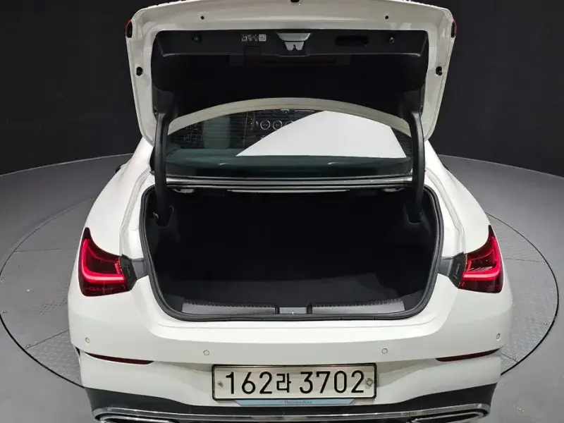 2024 Mercedes-Benz CLA с пробегом 9 830 км