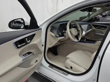 2024 Mercedes-Benz E-Класс с пробегом 39 381 км