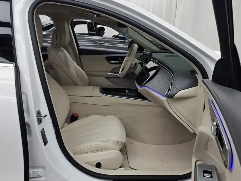 2024 Mercedes-Benz E-Класс с пробегом 39 381 км