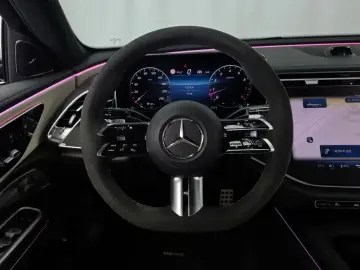 2025 Mercedes-Benz E-Класс с пробегом 9 228 км