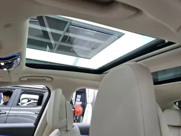 2024 Mercedes-Benz E-Класс с пробегом 39 381 км