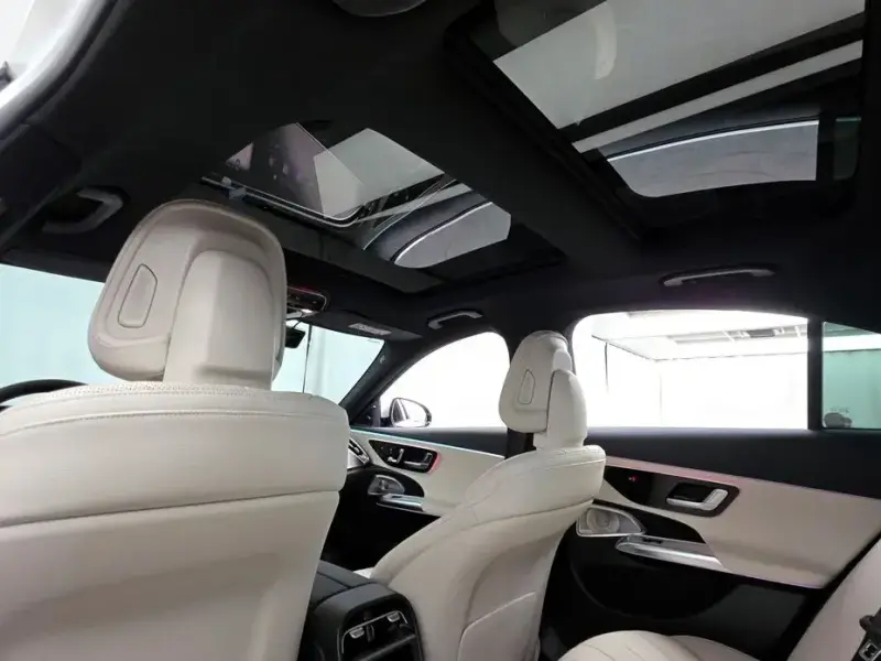 2025 Mercedes-Benz E-Класс с пробегом 9 228 км