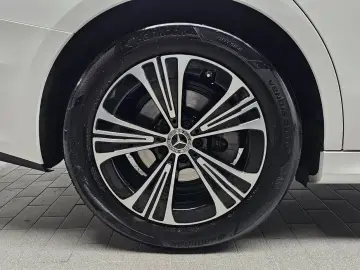2025 Mercedes-Benz E-Класс с пробегом 14 682 км