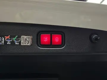 2025 Mercedes-Benz E-Класс с пробегом 14 682 км