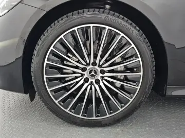 2024 Mercedes-Benz E-Класс с пробегом 9 821 км