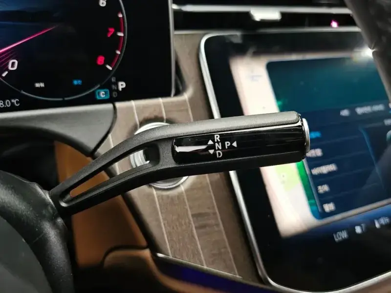 2024 Mercedes-Benz E-Класс с пробегом 9 821 км