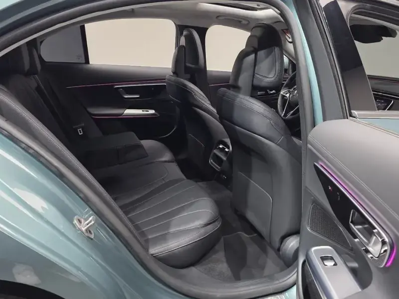 2025 Mercedes-Benz E-Класс с пробегом 8 888 км