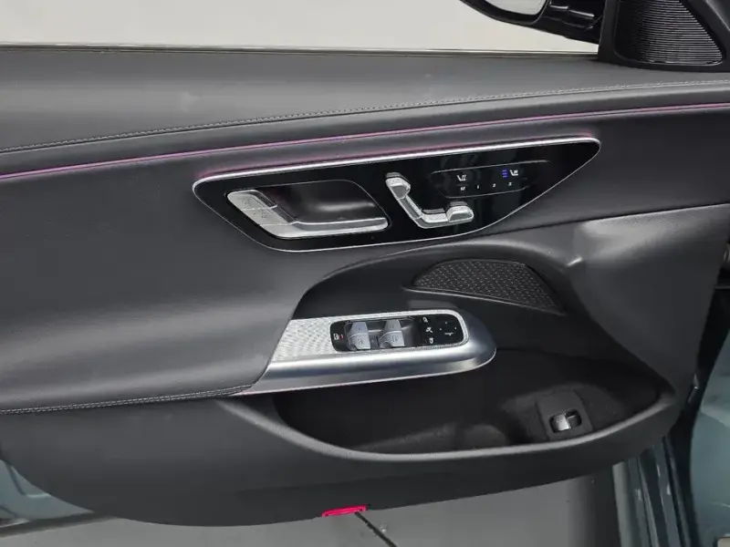 2025 Mercedes-Benz E-Класс с пробегом 8 888 км