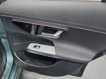 2025 Mercedes-Benz E-Класс с пробегом 8 888 км
