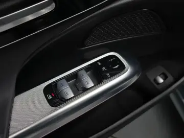 2025 Mercedes-Benz E-Класс с пробегом 8 888 км