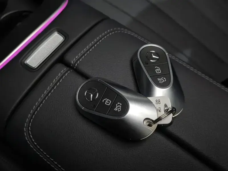 2025 Mercedes-Benz E-Класс с пробегом 8 888 км