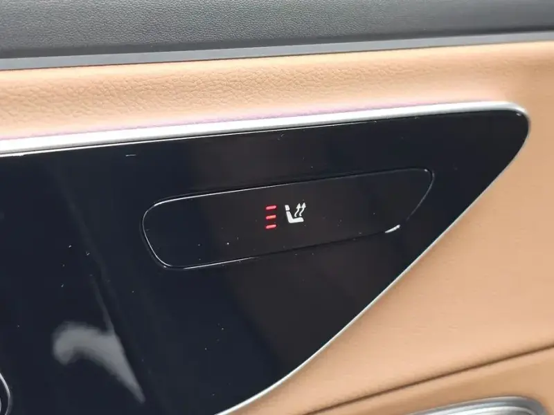 2024 Mercedes-Benz E-Класс с пробегом 9 821 км