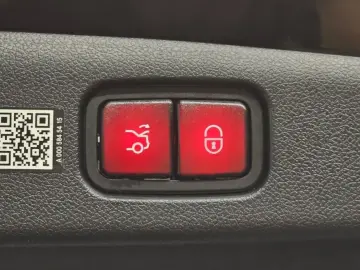 2024 Mercedes-Benz E-Класс с пробегом 9 821 км