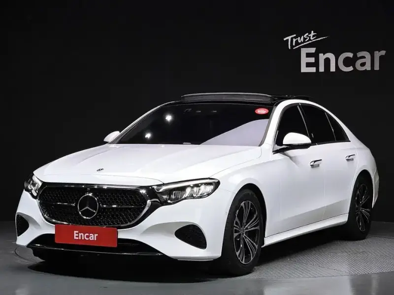 2025 Mercedes-Benz E-Класс с пробегом 4 046 км