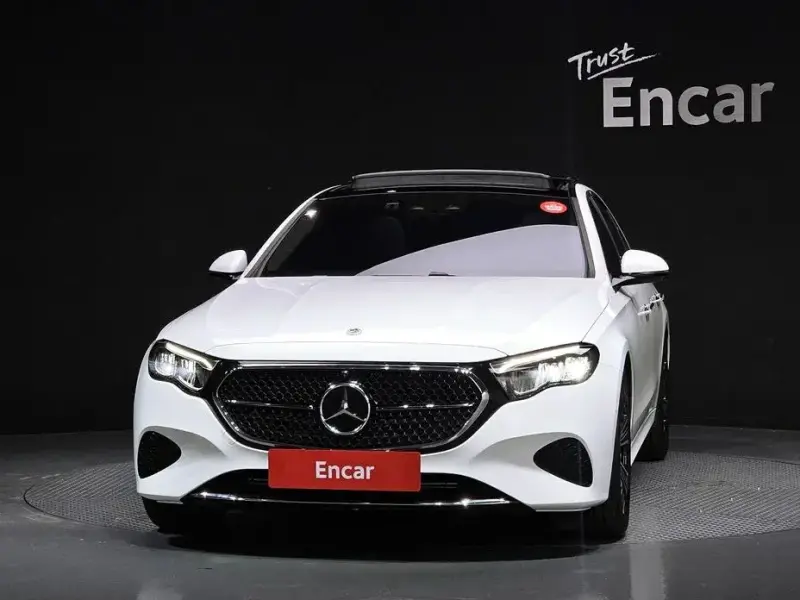2025 Mercedes-Benz E-Класс с пробегом 4 046 км