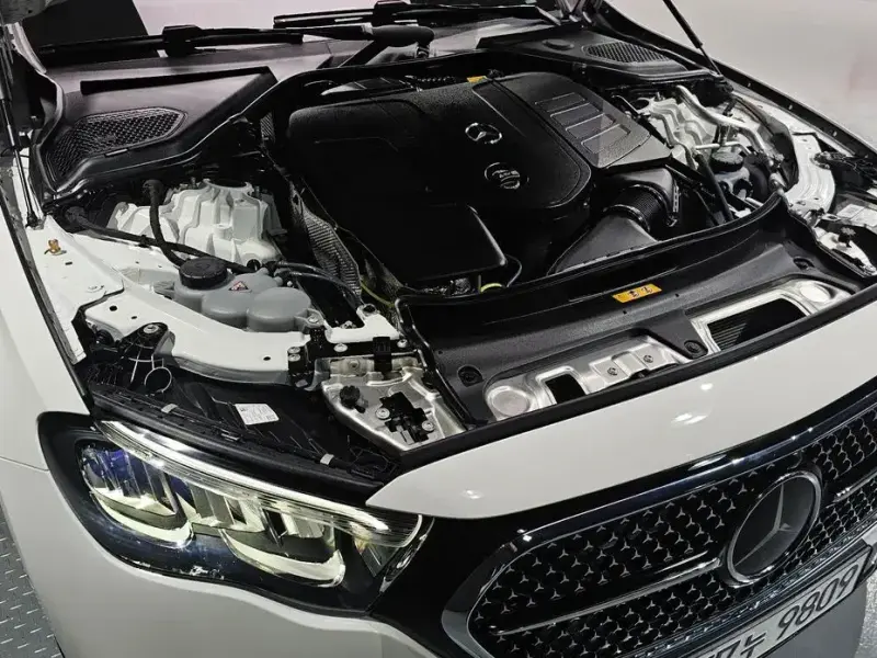 2025 Mercedes-Benz E-Класс с пробегом 4 046 км