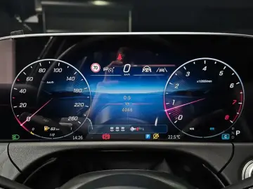 2025 Mercedes-Benz E-Класс с пробегом 4 046 км