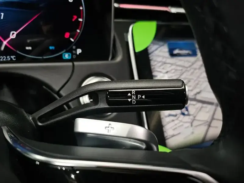 2025 Mercedes-Benz E-Класс с пробегом 4 046 км