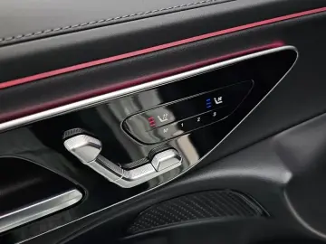 2025 Mercedes-Benz E-Класс с пробегом 4 046 км