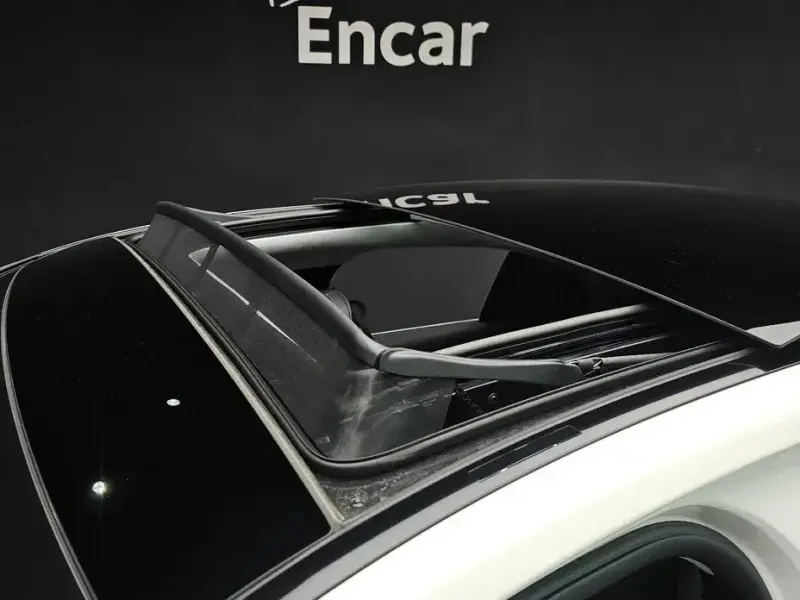 2025 Mercedes-Benz E-Класс с пробегом 4 046 км